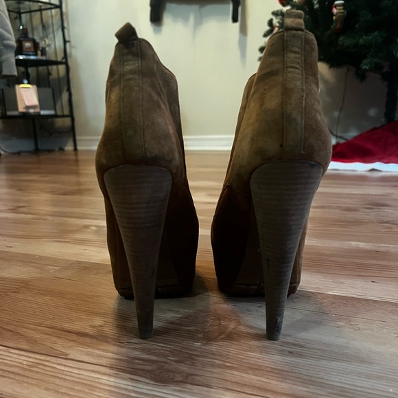 Camel Suede high-heeled bootie | 8 | Aldo - Picture 3 of 7